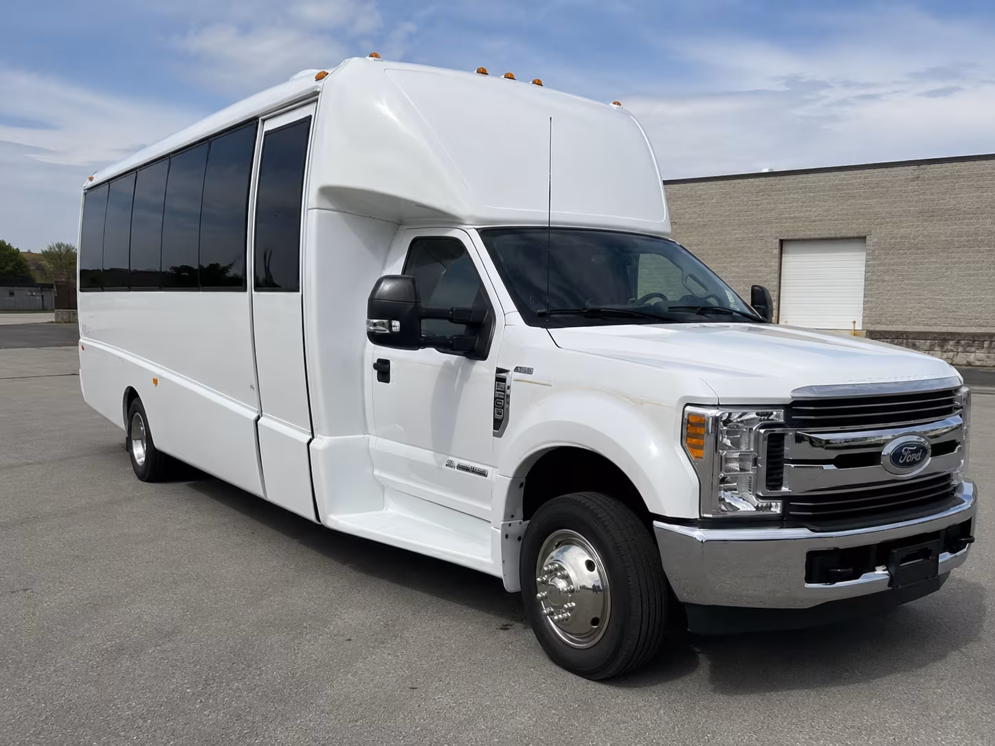 buses for coon rapids sports recreation and outdoor education trips