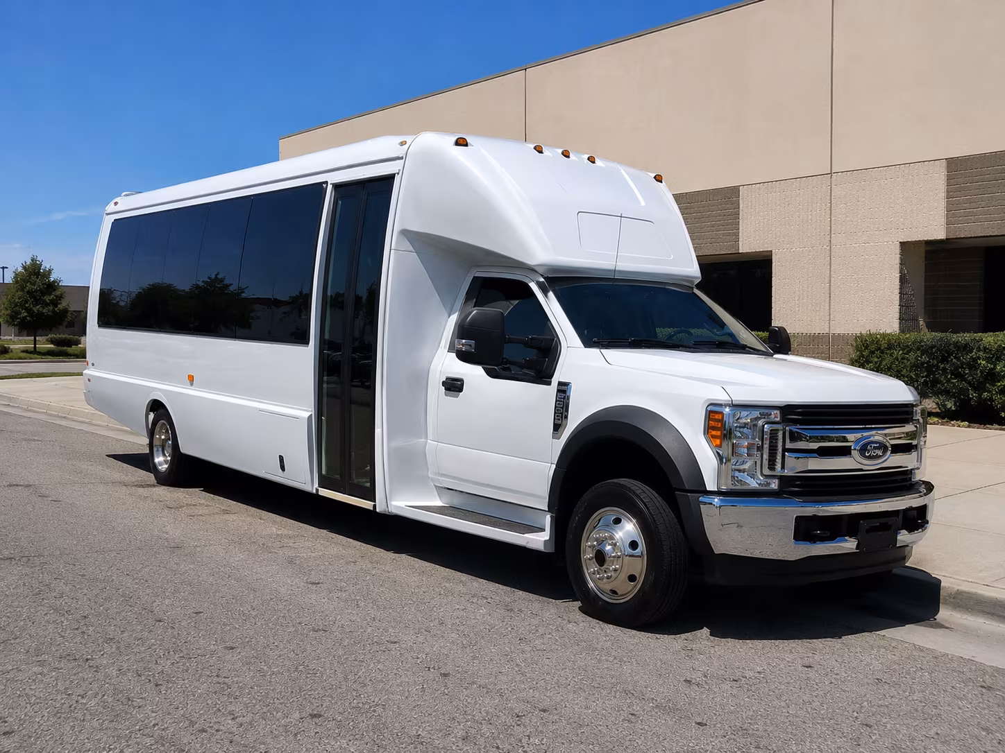 charter buses for twin cities museum field trips from coon rapids schools