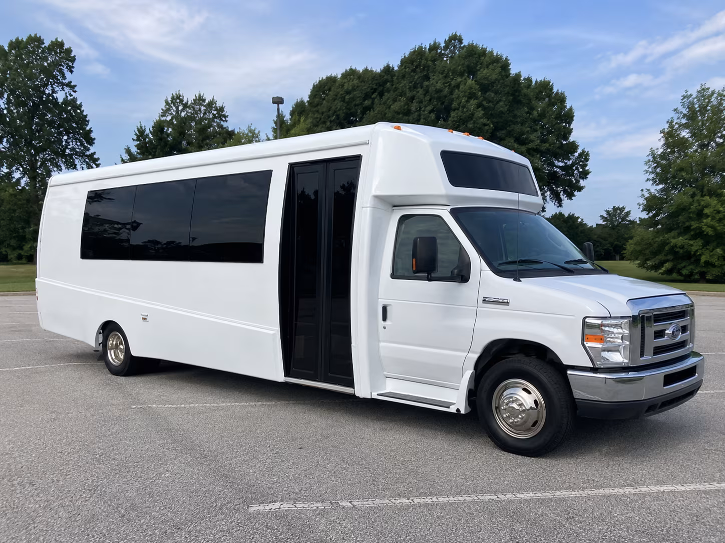 coon rapids 18 passenger party bus