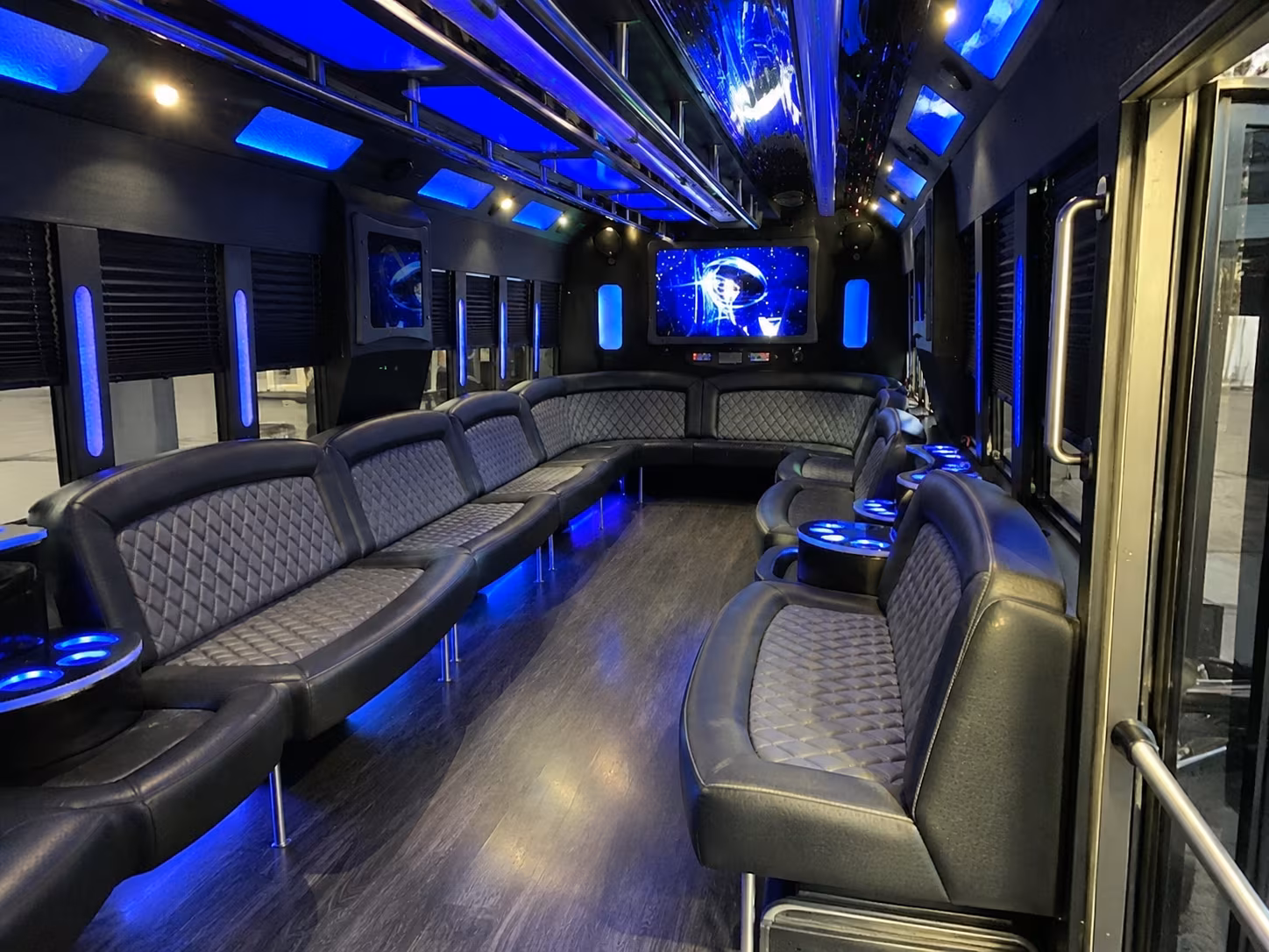 coon rapids 28 passenger party bus interior