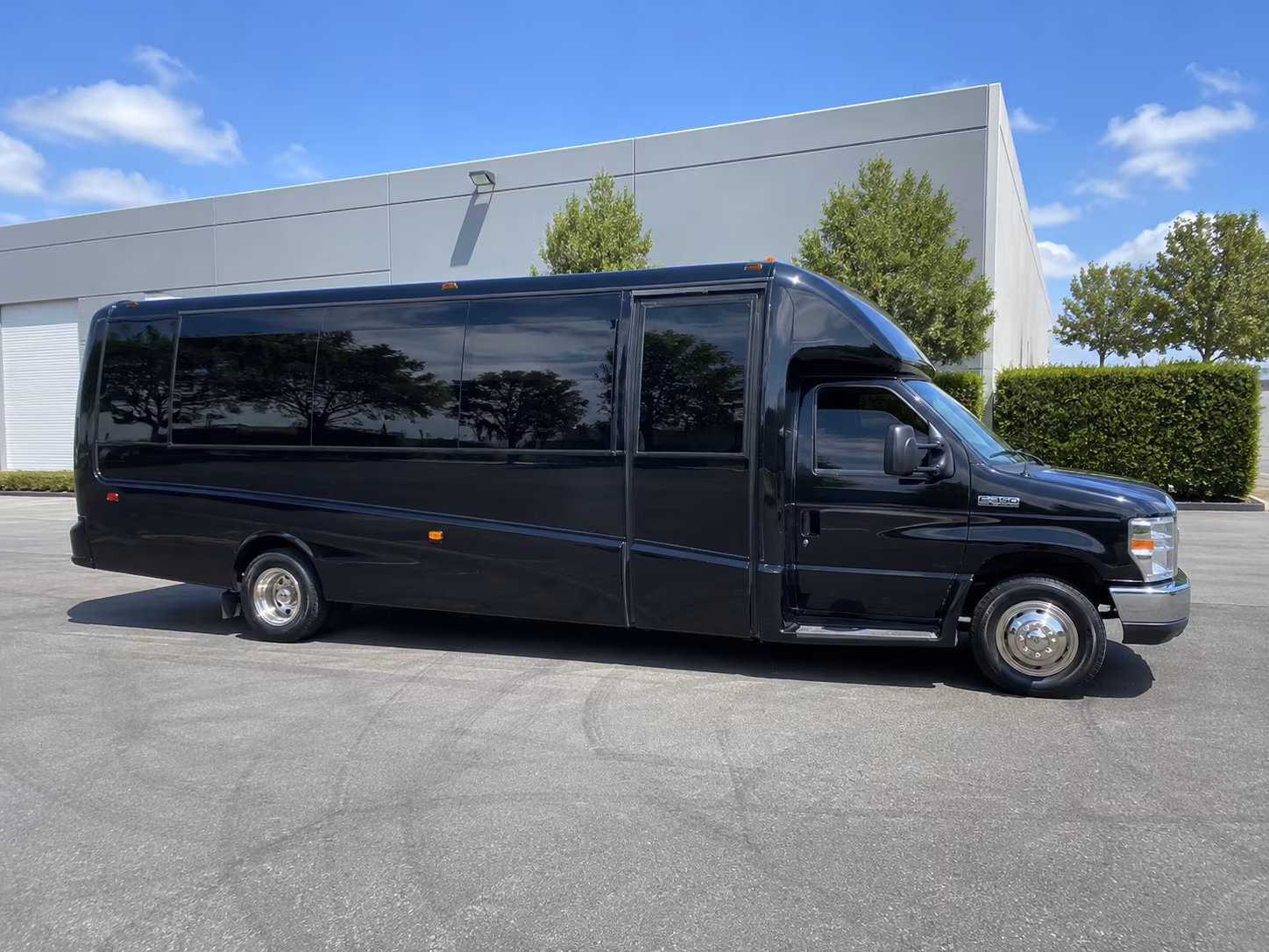 coon rapids holiday party bus rental