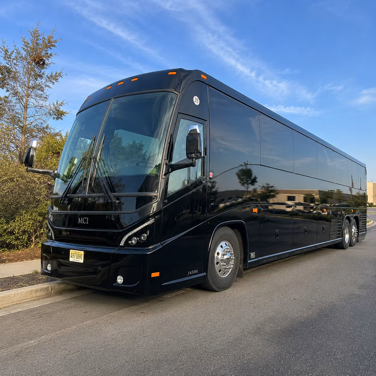 corporate and business travel shuttles between coon rapids and msp