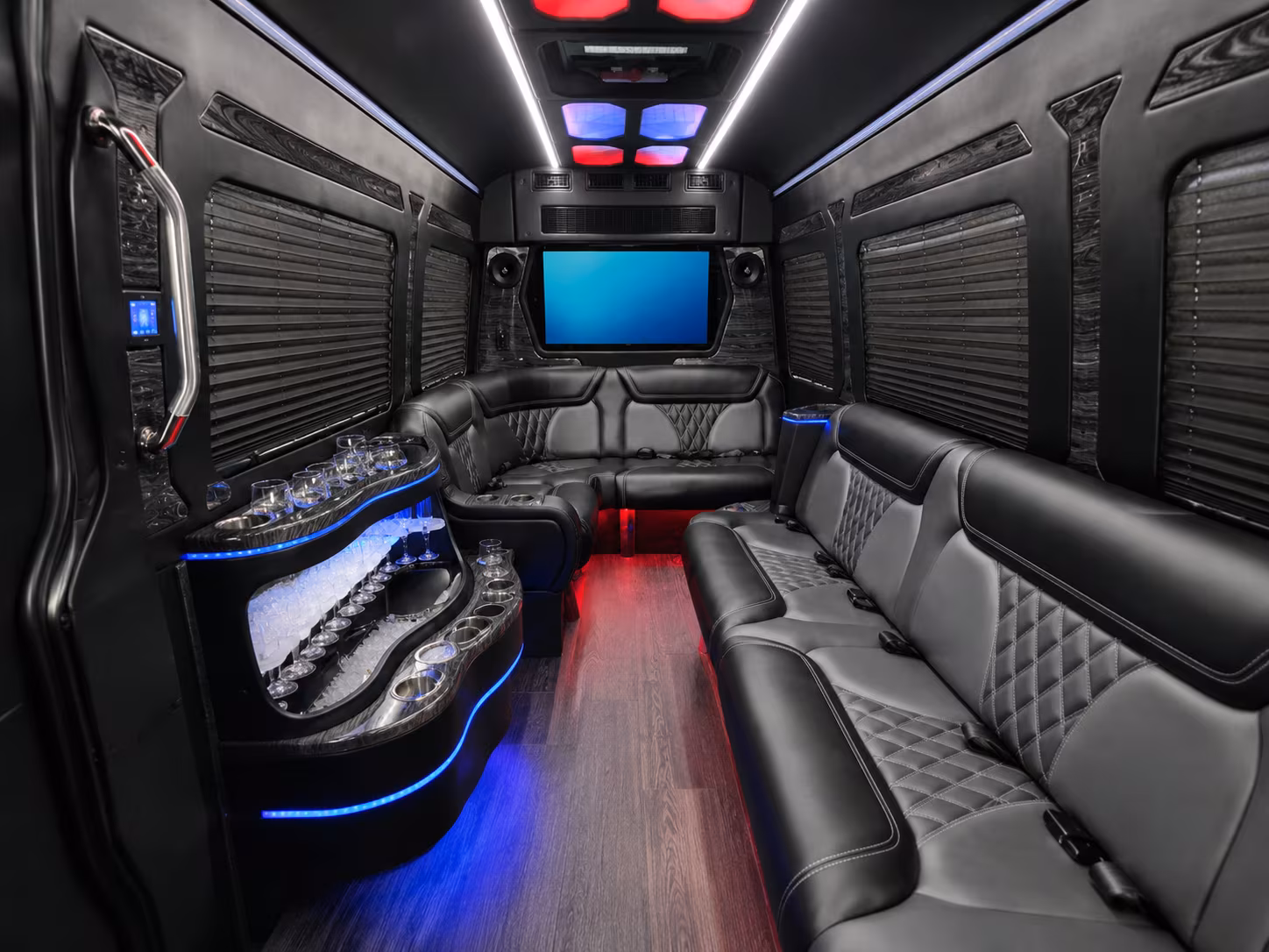 shuttle buses to first avenue armory and minneapolis club venues